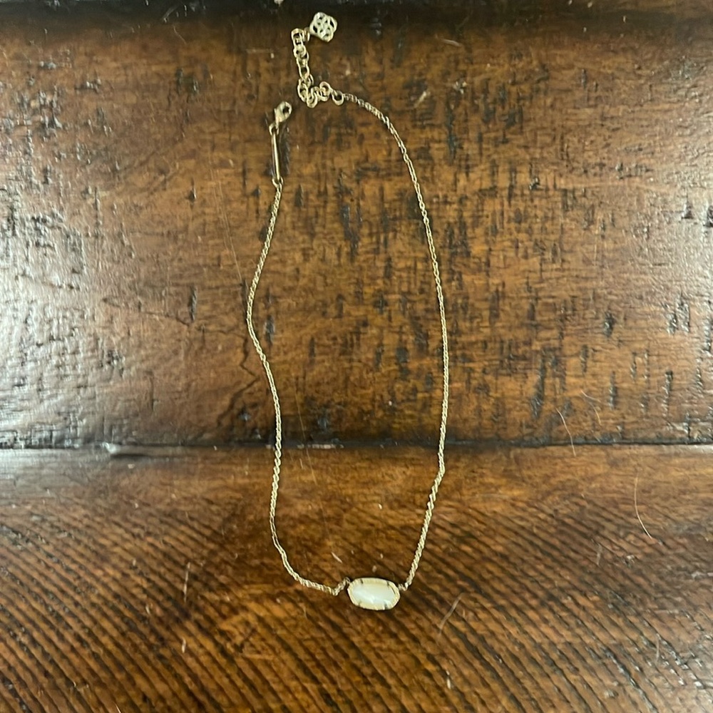 Kendra scott gold Elisa necklace